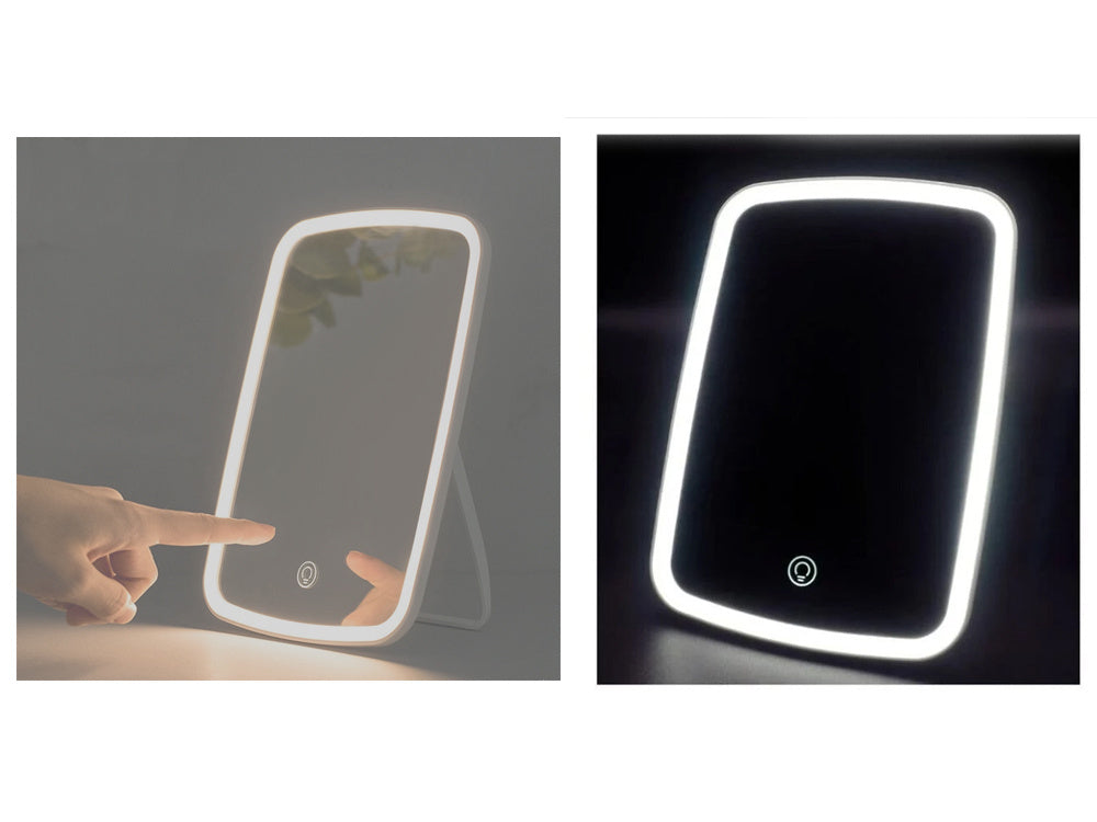 Oglinda de machiaj, Zola, cu iluminare LED incorporata, incarcare cablu micro USB tip B, dreptunghiulara, 24x17 cm Oglinda de machiaj, Zola, cu iluminare LED incorporata, incarcare cablu micro USB tip B, dreptunghiulara, 24x17 cm